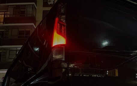 Honda Stepwgn IV, 2016 год, 2 000 000 рублей, 2 фотография