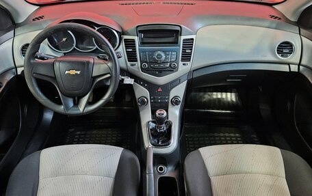 Chevrolet Cruze II, 2012 год, 699 000 рублей, 9 фотография