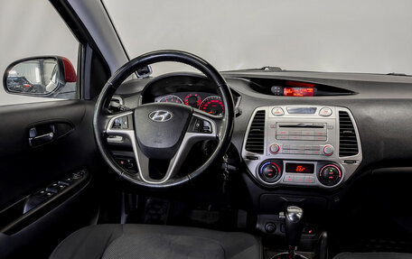 Hyundai i20 IB рестайлинг, 2010 год, 750 000 рублей, 26 фотография