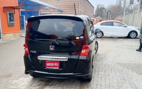 Honda Freed I, 2010 год, 1 050 000 рублей, 10 фотография