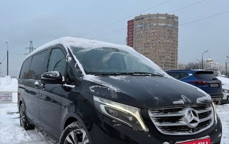 Mercedes-Benz V-Класс, 2017 год, 2 фотография