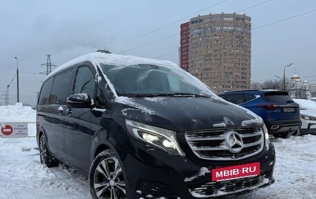 Mercedes-Benz V-Класс, 2017 год, 9 фотография