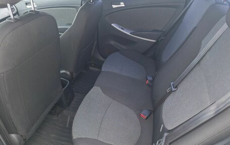 Hyundai Solaris II рестайлинг, 2011 год, 529 000 рублей, 11 фотография