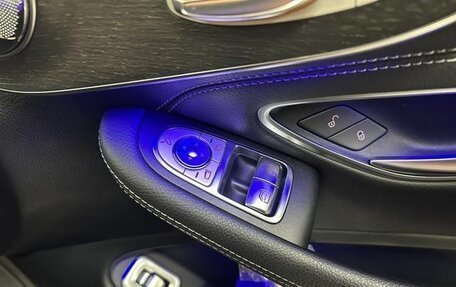 Mercedes-Benz C-Класс, 2018 год, 1 731 777 рублей, 24 фотография