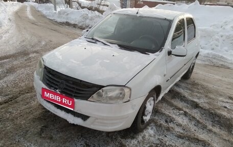 Renault Logan I, 2013 год, 290 000 рублей, 1 фотография