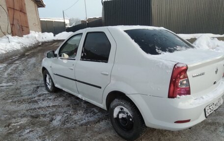 Renault Logan I, 2013 год, 290 000 рублей, 3 фотография