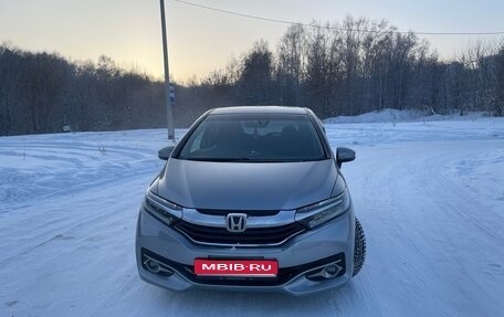 Honda Shuttle II, 2015 год, 1 095 000 рублей, 1 фотография