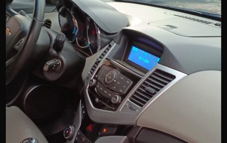 Chevrolet Cruze II, 2012 год, 380 000 рублей, 8 фотография