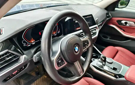 BMW 3 серия, 2021 год, 3 350 000 рублей, 10 фотография