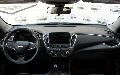 Chevrolet Malibu IX, 2019 год, 1 590 000 рублей, 12 фотография