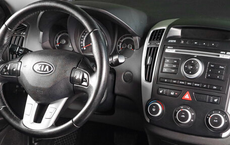 KIA cee'd I рестайлинг, 2010 год, 929 000 рублей, 11 фотография