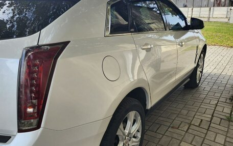 Cadillac SRX II рестайлинг, 2011 год, 920 000 рублей, 10 фотография