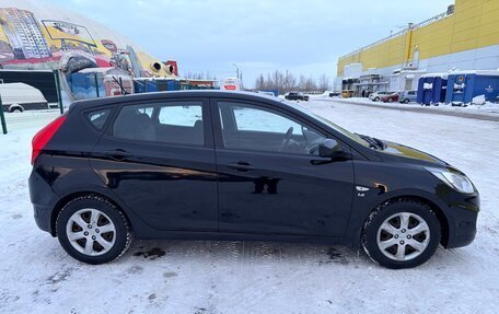 Hyundai Solaris II рестайлинг, 2011 год, 689 000 рублей, 8 фотография