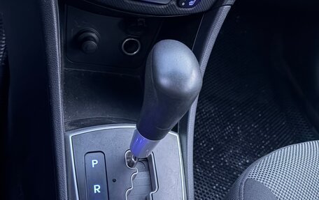 Hyundai Solaris II рестайлинг, 2011 год, 689 000 рублей, 26 фотография