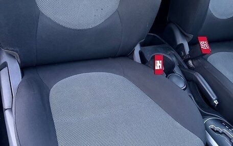 Hyundai Solaris II рестайлинг, 2011 год, 689 000 рублей, 22 фотография