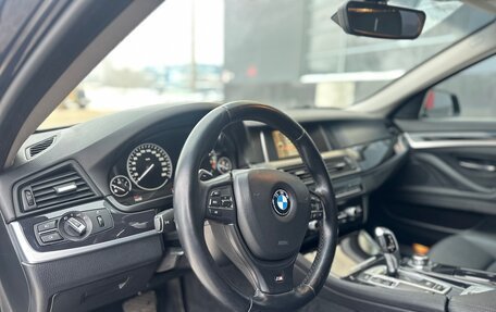 BMW 5 серия, 2014 год, 1 800 000 рублей, 11 фотография
