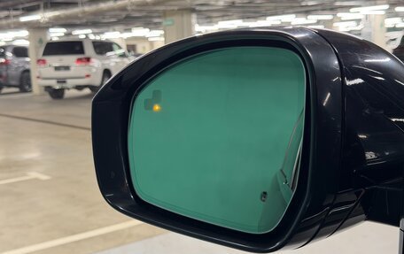 Land Rover Range Rover IV рестайлинг, 2017 год, 5 600 000 рублей, 23 фотография