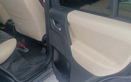 Land Rover Freelander II рестайлинг 2, 2012 год, 1 290 000 рублей, 24 фотография