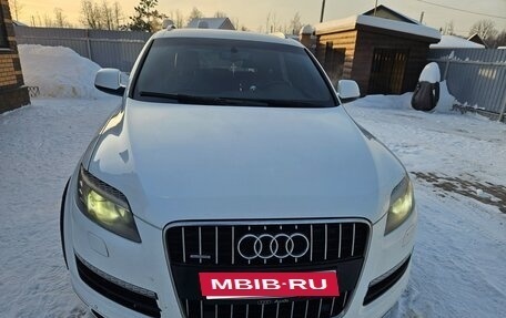 Audi Q7, 2010 год, 1 820 000 рублей, 3 фотография