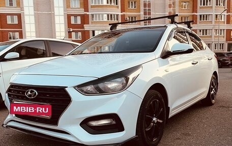 Hyundai Solaris II рестайлинг, 2017 год, 1 080 000 рублей, 2 фотография