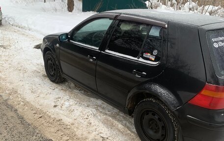 Volkswagen Golf IV, 1998 год, 140 000 рублей, 2 фотография