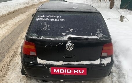 Volkswagen Golf IV, 1998 год, 140 000 рублей, 3 фотография