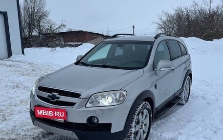 Chevrolet Captiva I, 2008 год, 800 000 рублей, 3 фотография