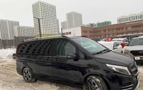 Mercedes-Benz V-Класс, 2019 год, 4 400 000 рублей, 5 фотография