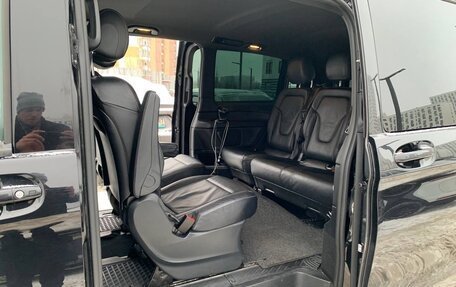 Mercedes-Benz V-Класс, 2019 год, 4 400 000 рублей, 7 фотография