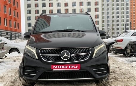 Mercedes-Benz V-Класс, 2019 год, 4 400 000 рублей, 10 фотография