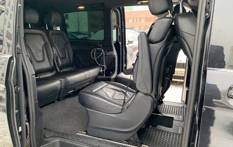 Mercedes-Benz V-Класс, 2019 год, 4 400 000 рублей, 12 фотография