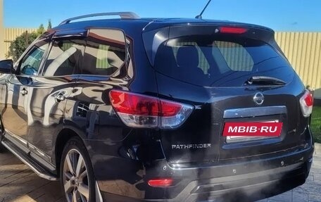 Nissan Pathfinder, 2015 год, 1 580 000 рублей, 12 фотография