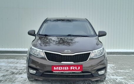 KIA Rio III рестайлинг, 2015 год, 1 049 000 рублей, 7 фотография