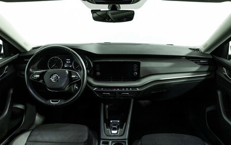 Skoda Octavia IV, 2021 год, 2 349 700 рублей, 13 фотография