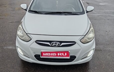 Hyundai Solaris II рестайлинг, 2012 год, 650 000 рублей, 1 фотография