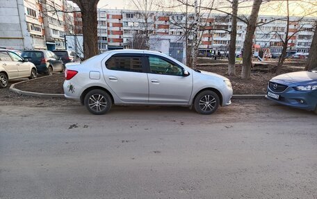 Renault Logan II, 2017 год, 650 000 рублей, 1 фотография