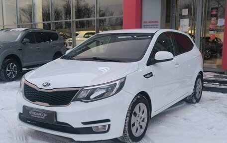 KIA Rio III рестайлинг, 2017 год, 800 000 рублей, 1 фотография