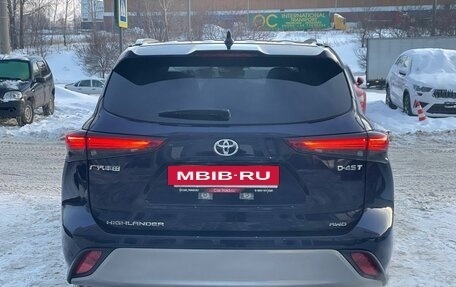 Toyota Highlander, 2025 год, 5 750 000 рублей, 6 фотография