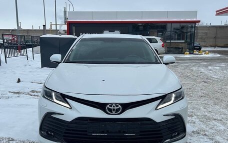 Toyota Camry, 2021 год, 2 876 000 рублей, 2 фотография