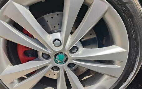 Skoda Octavia RS, 2012 год, 1 350 000 рублей, 9 фотография