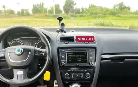 Skoda Octavia RS, 2012 год, 1 350 000 рублей, 6 фотография