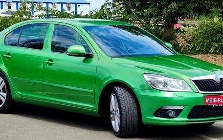 Skoda Octavia RS, 2012 год, 1 350 000 рублей, 3 фотография