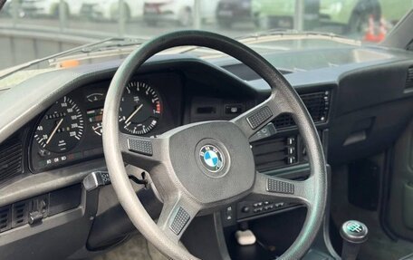 BMW 5 серия, 1985 год, 1 250 000 рублей, 8 фотография