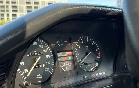 BMW 5 серия, 1985 год, 1 250 000 рублей, 14 фотография