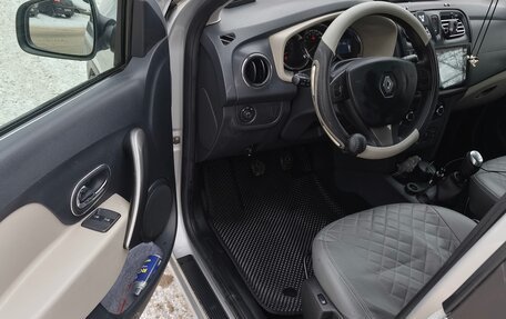 Renault Logan II, 2017 год, 650 000 рублей, 9 фотография