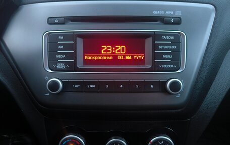 KIA Rio III рестайлинг, 2017 год, 800 000 рублей, 14 фотография