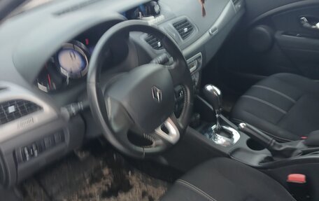 Renault Megane III, 2013 год, 950 000 рублей, 2 фотография