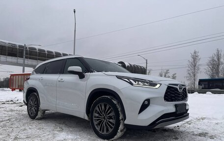 Toyota Highlander, 2025 год, 5 700 000 рублей, 2 фотография
