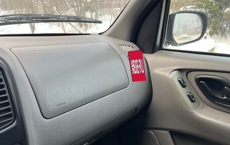 Ford Escape II, 2000 год, 450 000 рублей, 19 фотография