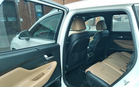 Hyundai Santa Fe IV, 2022 год, 3 800 000 рублей, 10 фотография